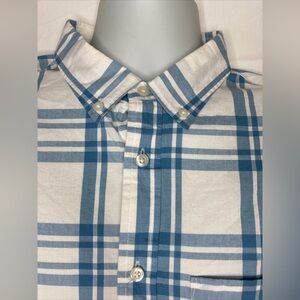 Old Navy Button Shirt Men’s Large classic Blue Plaid Long Sleeve
